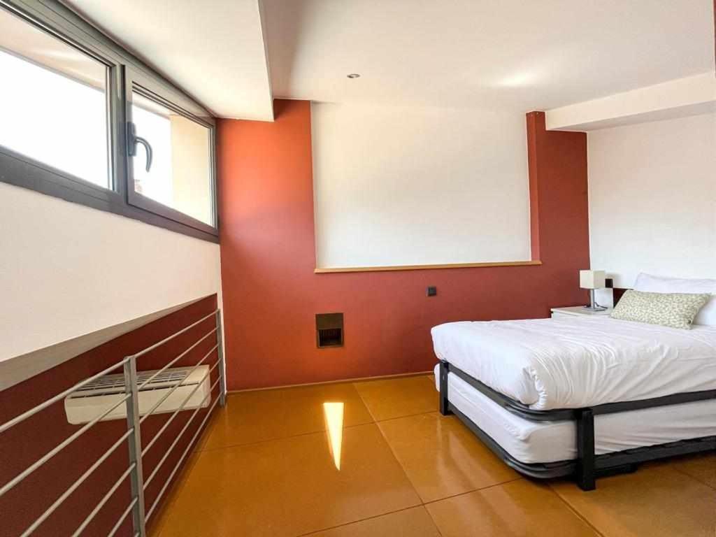شقة Loft Cort Reial Atico In The Heart Of The Old Town خيرونا المظهر الخارجي الصورة